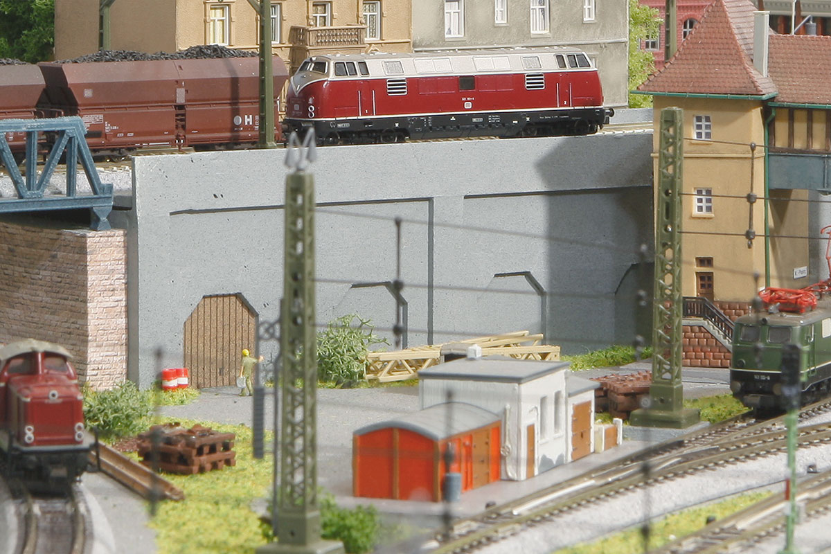 Bahndamm Spur N